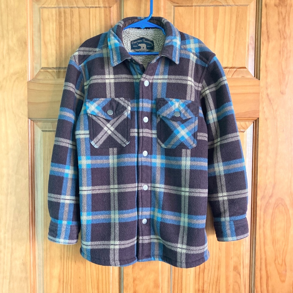 Boy’s size 7-8 Freedom Foundry plaid warm fuzzy fleece lined flannel shirt